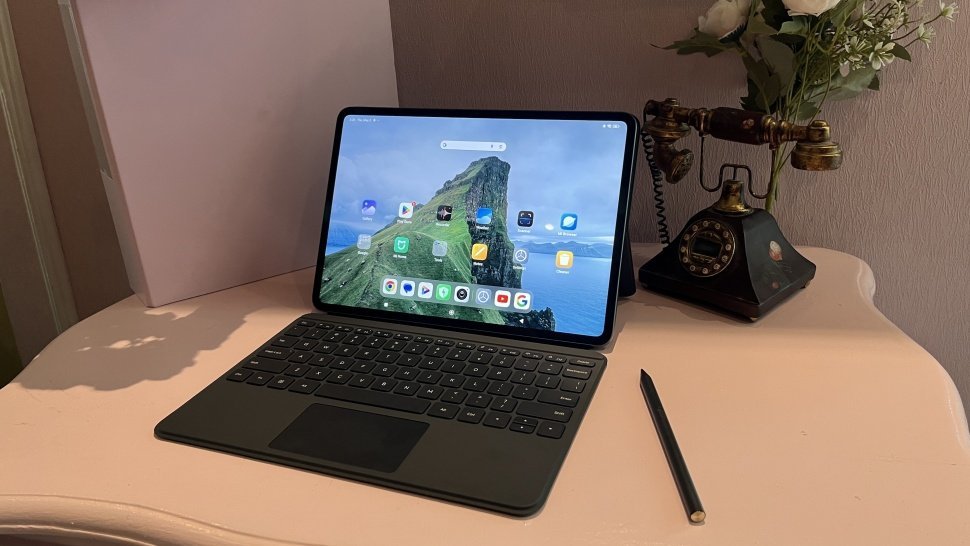 Tablet Xiaomi Pad 6S Pro resmi meluncur ke Indonesia pada Kamis (2/5/2024). [Gadget/Dicky Prastya]