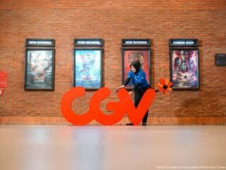 Kolaborasi dengan CGV, KAI Services Kini Kelola Layanan Kebersihan di 40 Bioskop CGV