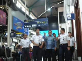 Wakil Menteri UMKM Apresiasi Pemanfaatan Ruang Bagi UMKM di Stasiun Yogyakarta