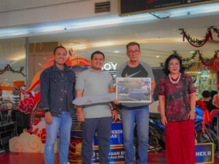 BRI Branch Office Jatinegara Region 6/Jakarta 1 Serahkan Hadiah Program BRI Highest Point – Amazing Rewards 9 di Mall Bassura Jakarta Timur