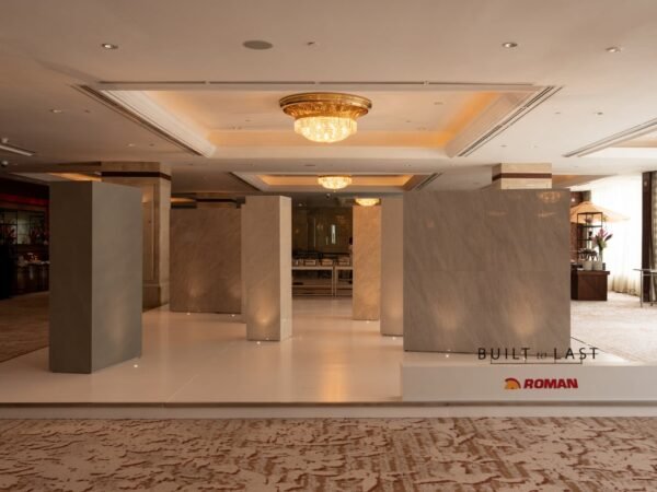 Perkuat Portfolio Produk Granit Premium, ROMAN Luncurkan Xtra 100x100