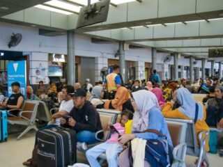 Pemesanan Tiket Lebaran Terus Meningkat, 178.897 Tiket KA Reguler Keberangkatan Daop 1 Jakarta Telah Terjual