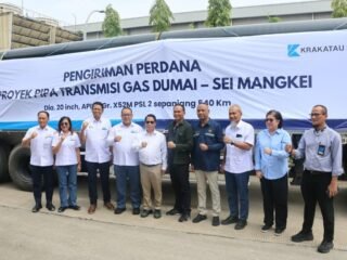 Krakatau Steel Perkuat Ketahanan Energi Nasional Lewat Pengiriman Perdana Pipa Proyek Dumai–Sei Mangkei