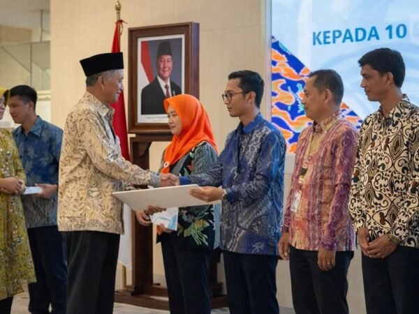 Kementerian PU Salurkan Donasi Rp600 Juta bagi ASN Terdampak Banjir di Sumatera dan Aceh