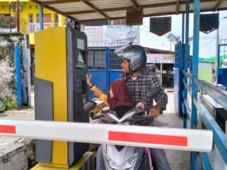 Pelindo Multi Terminal Parepare Terapkan Pembayaran Nontunai di Pintu Masuk Pelabuhan Nusantara