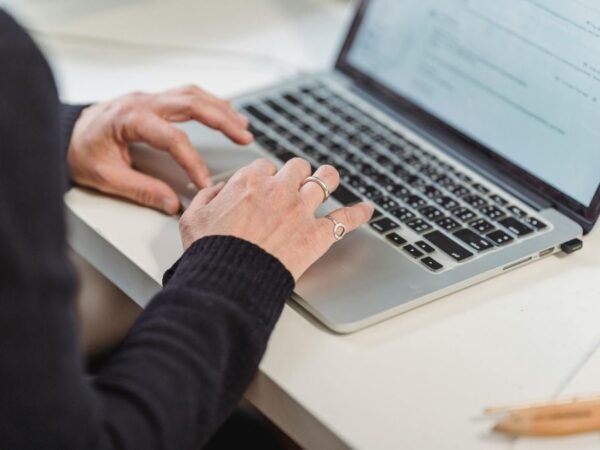 Kenali Modus Email Pishing dan Cara Menghindarinya