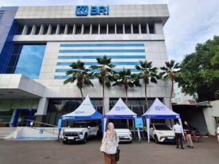 BRI Finance Hadirkan Solusi Kepemilikan Mobil Lebih Mudah di “BRI Goes to Office” BRI Veteran