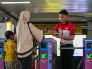 Pengguna LRT Jabodebek Tembus 139 Ribu Saat Long Weekend May Day, Jadi Tulang Punggung Mobilitas Liburan