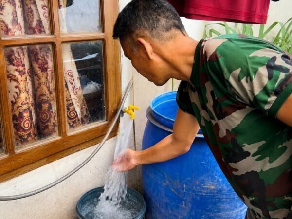 Air Lebih Jernih, Pengeluaran Lebih Hemat: Cerita Warga Condet Bersama PAM JAYA