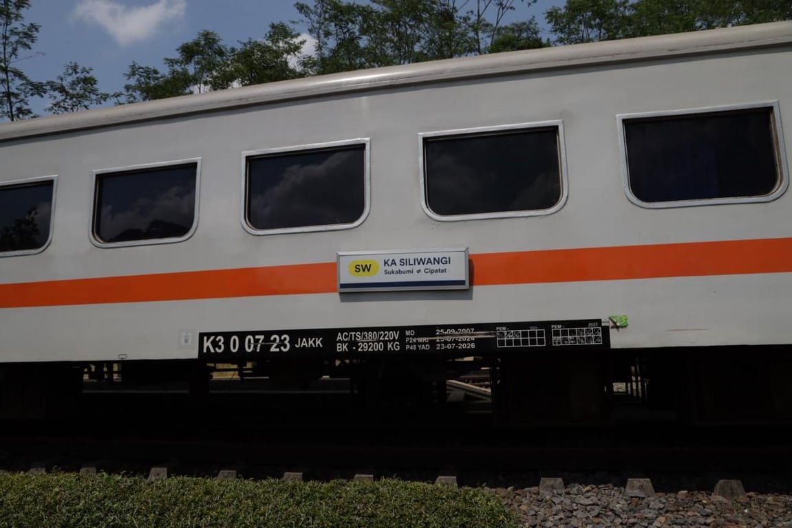 KA Lokal Siliwangi Jadi Primadona Transportasi Masyarakat Cianjur Saat Libur Akhir Pekan dan Tahun Baru Islam 1448 H