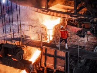 Investasi Hilirisasi Mineral Tembus Rp98,3 Triliun, Komoditas Grup MIND ID Jadi Magnet Utama