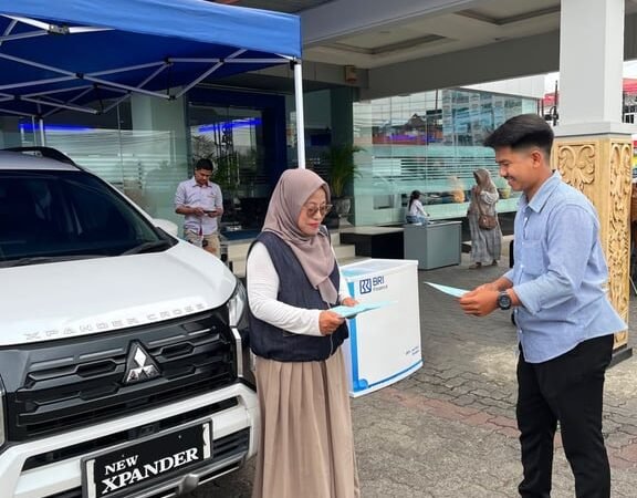 BRI Finance Tawarkan Ragam Keuntungan Pembiayaan Kendaraan di BRI KKB Expo Sumatera Barat