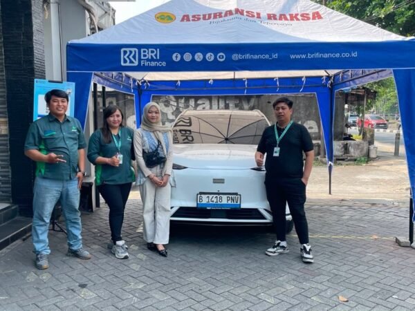 BRI Finance Hadirkan Solusi Pembiayaan Kendaraan bagi Masyarakat Jawa Timur melalui BRI KKB Expo