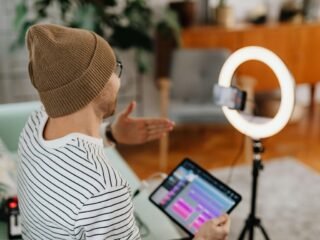 International Undergraduate Program untuk Konten Kreator Digital Masa Kini