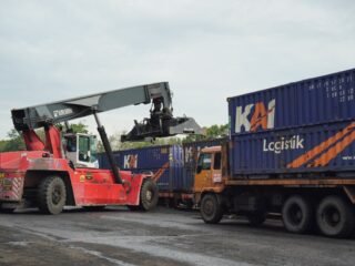 KAI Logistik Kelola 8,7 Juta Ton Angkutan Barang Sepanjang Semester I 2026