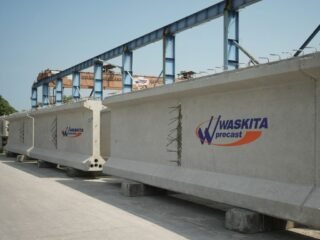 Memangkas Tikungan, Menghubungkan Kawasan: WSBP Suplai PC-I Girder untuk Proyek Pembangunan Jalan Perbaikan Singaraja–Mengwitani