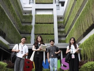 ICONATION 2026: BINUS @Alam Sutera Ajak Gen Z dan Orang Tua Memilih Masa Depan di Creative Business Campus melalui “Choose Your Future, #BeginAtTheRightPlace”
