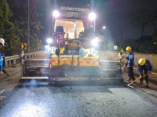 Tingkatkan Keandalan Jalan Tol, PT Jasamarga Tollroad Maintenance Laksanakan Pekerjaan Preservasi di Ruas Jalan Tol Semarang