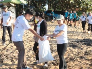 Dukung Kelestarian Lingkungan dan Pariwisata Berkelanjutan, SUCOFINDO Gelar Gerakan Indonesia Asri di Pantai Sanur