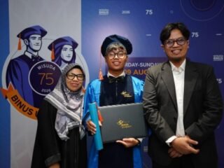Dari Study Abroad hingga Research di Belgia, Farih Muhammad Berani Melangkah Lebih Jauh