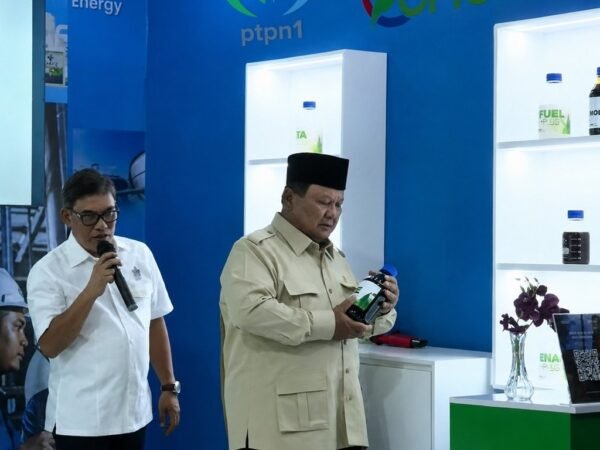 Perkuat Ketahanan Pangan dan Energi Nasional, Presiden Prabowo Tinjau Hilirisasi Bioetanol PTPN I (Persero), Subholding Perkebunan Nusantara