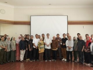 Dorong Ketersediaan Benih Unggul, PT RPN, Anak Usaha Holding Perkebunan Nusantara Bahas Relaksasi Regulasi Perbenihan Karet