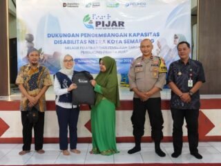 Dorong Inklusi & Kemandirian, PT Pelindo Sinergi Lokaseva Latih dan Bantu Disabilitas Netra di Semarang