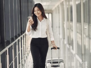 Asuransi Perjalanan Chubb Travel Insurance Kini Hadir di neobank dari Bank Neo Commerce