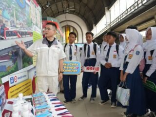 “Satu Jalur, Sejuta Cerita”: Merayakan Kisah-kisah Jalur Komuter Indonesia
