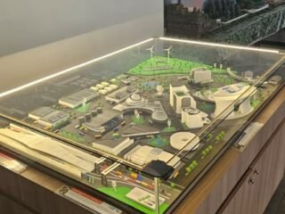 Smart Futuristic City Diorama Karya BINUS @Semarang Tampil di Sewunara 2026